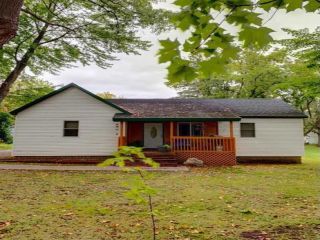 Foreclosed Home - (Range 1 - 215) W SPRUCE ST, 48625