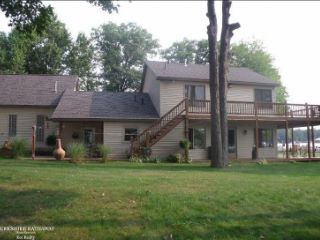 Foreclosed Home - 11147 N SHORE DR, 48632