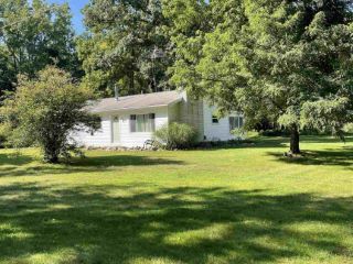 Foreclosed Home - 174 W MILLER RD, 48640