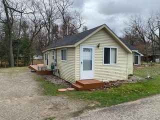 Foreclosed Home - 5349 INDIAN TRL, 48725