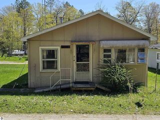 Foreclosed Home - 3266 STITT DR, 48728