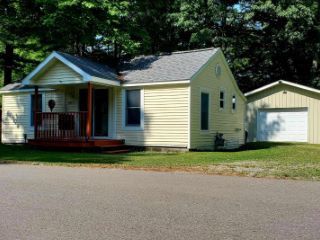 Foreclosed Home - 909 MAPLE AVE, 48730