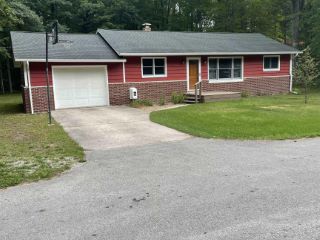 Foreclosed Home - 3671 BIRCHCREST DR, 48730