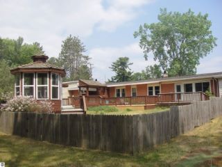 Foreclosed Home - 8619A IOWA ST, 48750