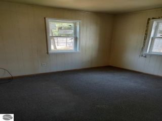 Foreclosed Home - 5020 DOROTHY DR, 48756