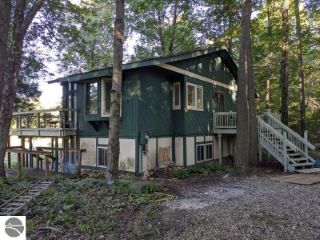 Foreclosed Home - 8720 WHITTEMORE RD, 48770