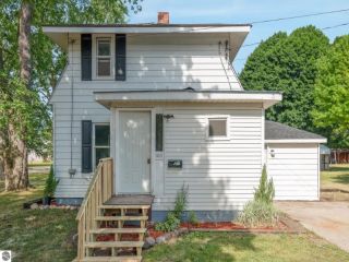 Foreclosed Home - 103 REPUBLIC AVE, 48801