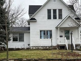 Foreclosed Home - 209 ELWELL ST, 48801
