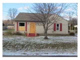 Foreclosed Home - 3208 BIBER ST, 48823