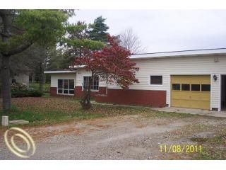 Foreclosed Home - 7800 W SHARPE RD, 48836