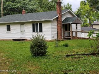 Foreclosed Home - 807 CUDNEY LN, 48837