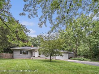 Foreclosed Home - 1672 HASLETT RD, 48840