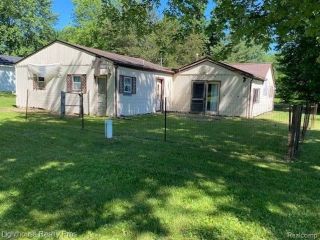Foreclosed Home - 8795 BRITTON RD, 48848