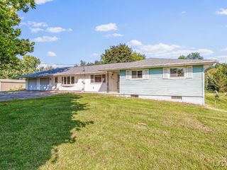 Foreclosed Home - 9705 WOODBURY RD, 48848