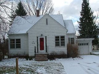 Foreclosed Home - 220 5TH ST, 48850