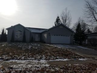 Foreclosed Home - 1228 Buckingham Pl, 48858