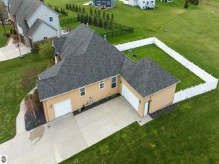 Foreclosed Home - List 100694044