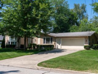 Foreclosed Home - List 100795108
