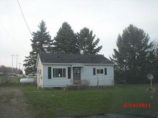 Foreclosed Home - 3988 W GRAND RIVER RD, 48867