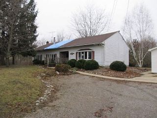Foreclosed Home - 1648 S M 52, 48867