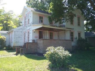 Foreclosed Home - 401 S Main St, 48880