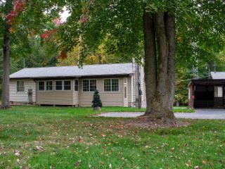 Foreclosed Home - 7768 N AIRPARK RD, 48893