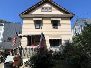 Foreclosed Home - 1017 N PENNSYLVANIA AVE, 48906