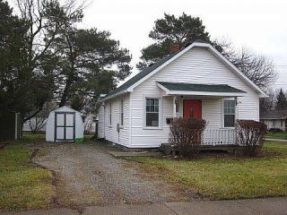 Foreclosed Home - 4425 S PENNSYLVANIA AVE, 48910