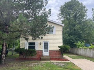 Foreclosed Home - 3507 W JOLLY RD, 48911