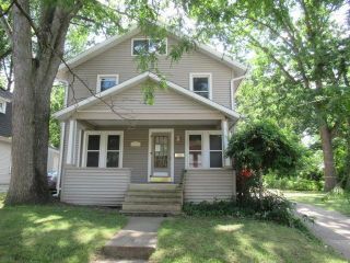 Foreclosed Home - 1118 Bement Street, 48912