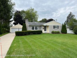 Foreclosed Home - 216 WOODHAVEN DR, 48917