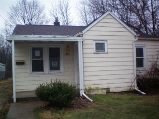 Foreclosed Home - 731 GOGUAC ST W, 49015