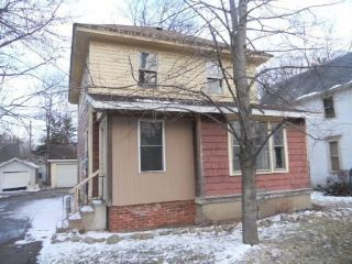 Foreclosed Home - 132 MCKINLEY AVE N, 49017