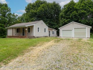 Foreclosed Home - 2700 S LACEY LAKE RD, 49021