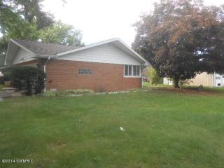 Foreclosed Home - 605 Kublick Dr, 49022