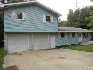 Foreclosed Home - 2356 Roslyn Rd, 49022