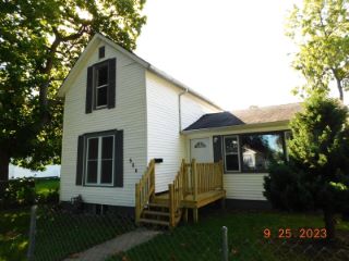 Foreclosed Home - 584 EDWARDS AVE, 49022