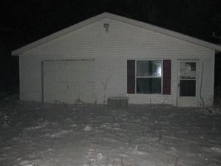 Foreclosed Home - 22420 N ANGLING RD, 49032