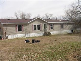 Foreclosed Home - 505 LAKE DR, 49036