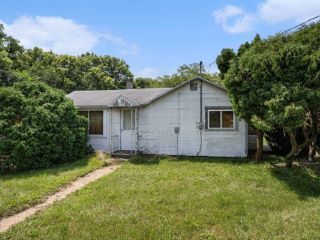 Foreclosed Home - 101 SINGER ST, 49047