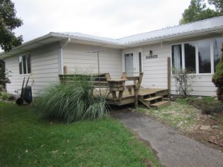 Foreclosed Home - 62852 TERRITORIAL RD, 49064
