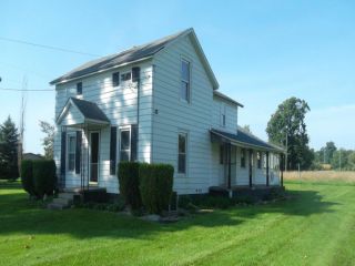 Foreclosed Home - 1310 6th St, 49070