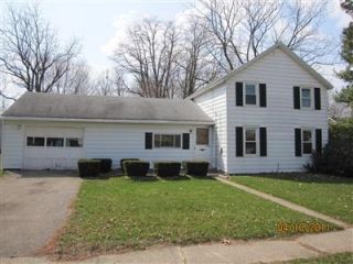 Foreclosed Home - 212 ROBERTS ST, 49080