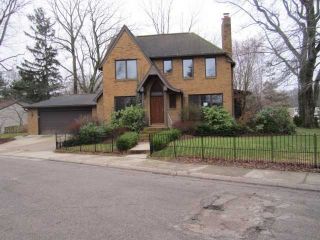 Foreclosed Home - 2515 LAKEVIEW AVE, 49085