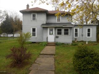 Foreclosed Home - 432 6th Ave, 49093
