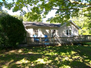 Foreclosed Home - 1500 BELL AVE, 49117