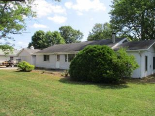 Foreclosed Home - 70663 Roosevelt St, 49120