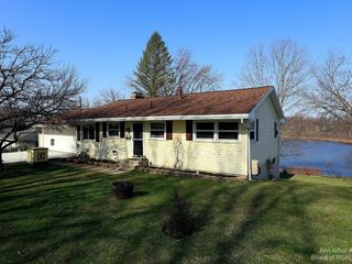 Foreclosed Home - 1008 OTTNEY DR, 49201