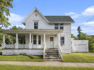 Foreclosed Home - 200 S ELM AVE, 49203