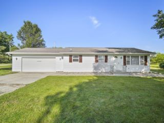 Foreclosed Home - 2840 LENAWEE HILLS HWY, 49221